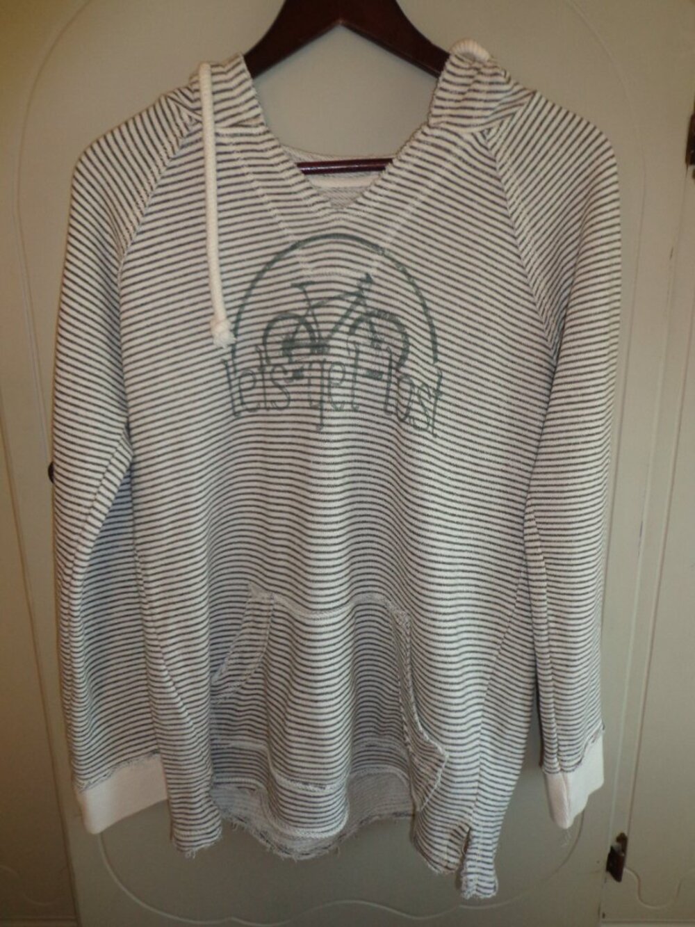 BLUE84 Hooded Sweatshirt M Grey/Wht Raglan Long Sl. Raw Edges Stripes Pockets
